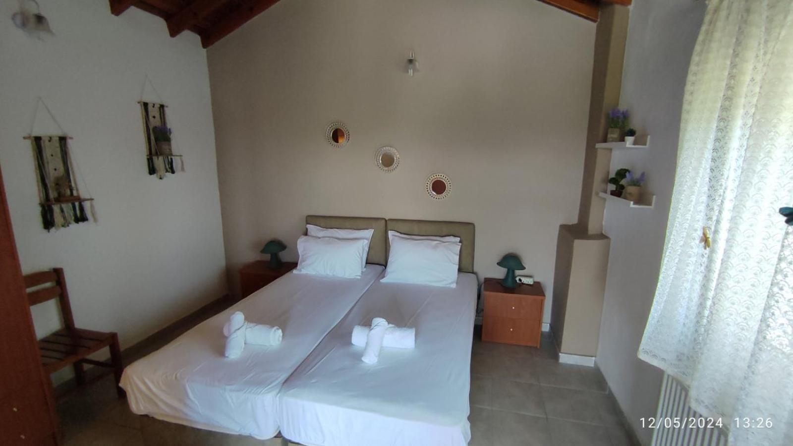 Katerina Rooms Nea Kallikrateia Exterior photo